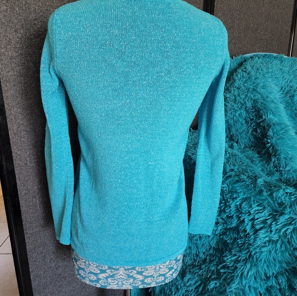 J.mcLaughlin top - Picture 2 of 7